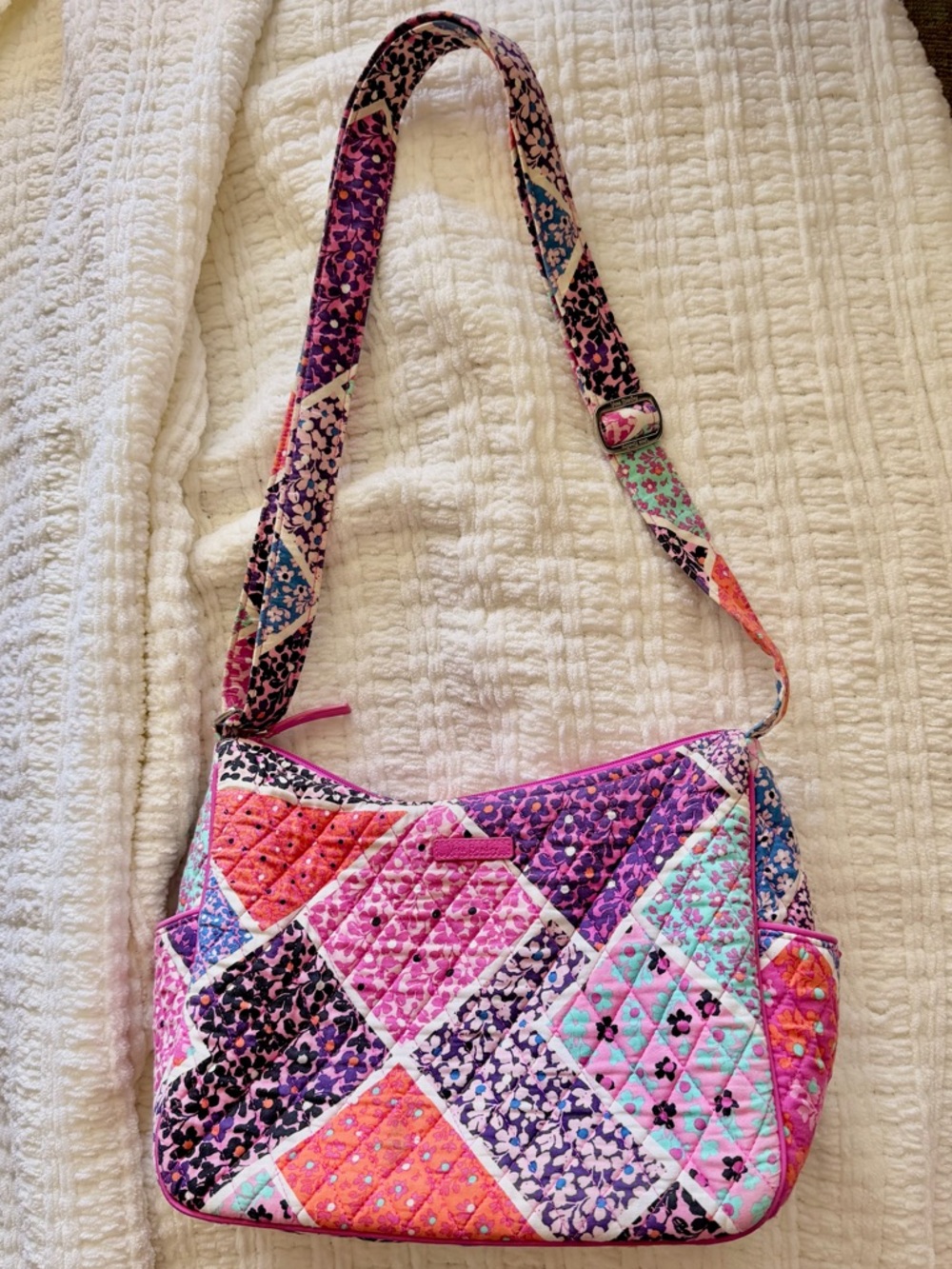 Vera Bradley Modern Medley Carson Quilted Patchwork Floral Crossbody Tote